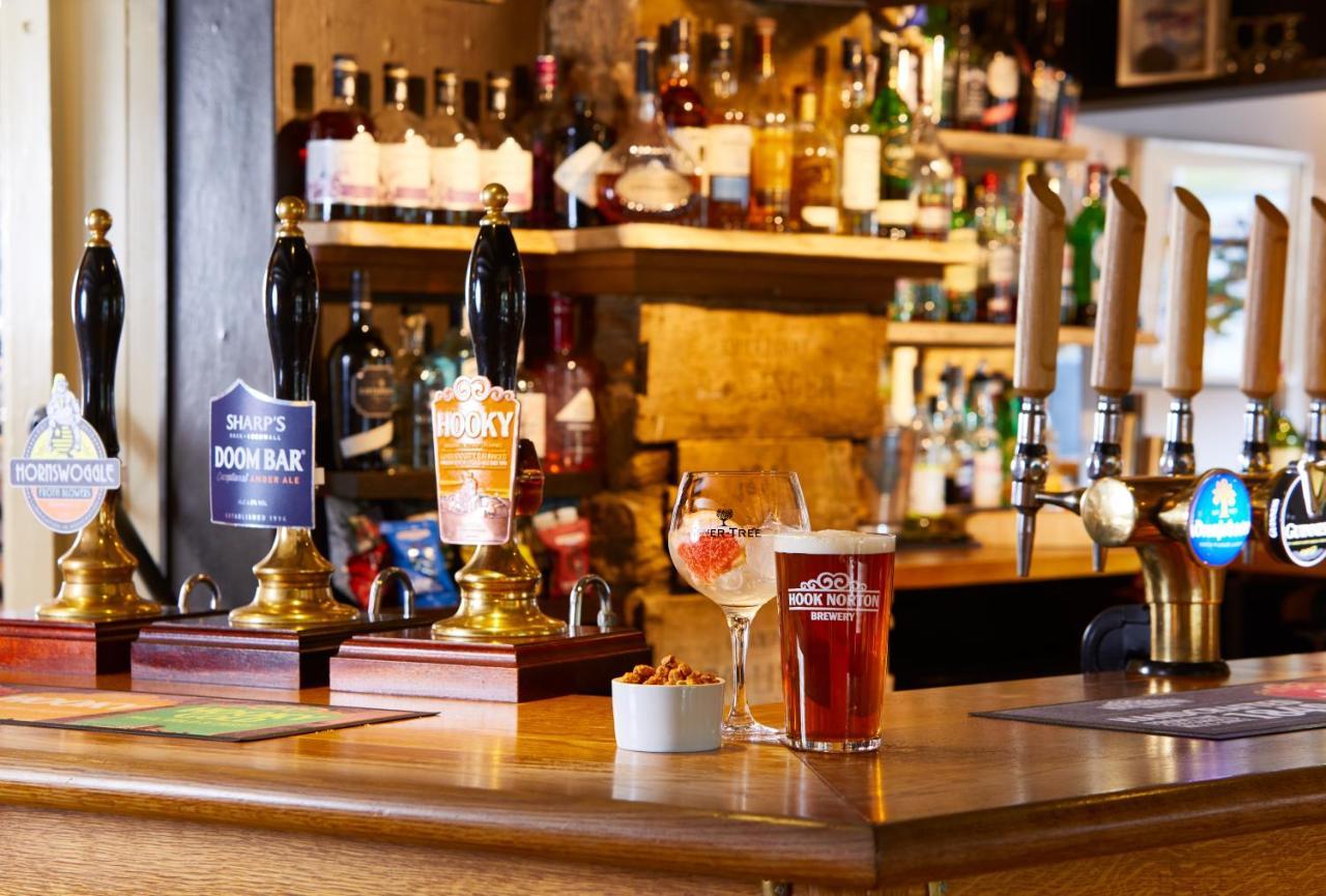 The Crown Inn, Church Enstone Chipping Norton Esterno foto